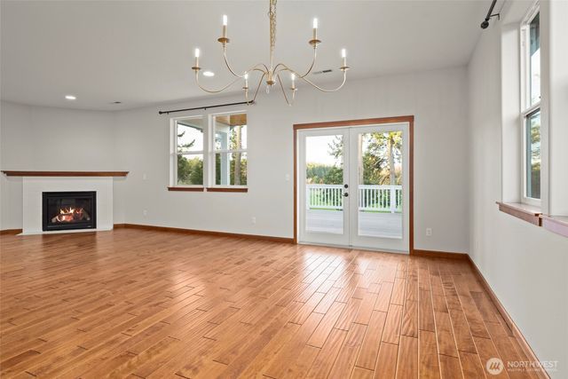 3008 SW Fairway Point Drive, Oak Harbor, WA 98277