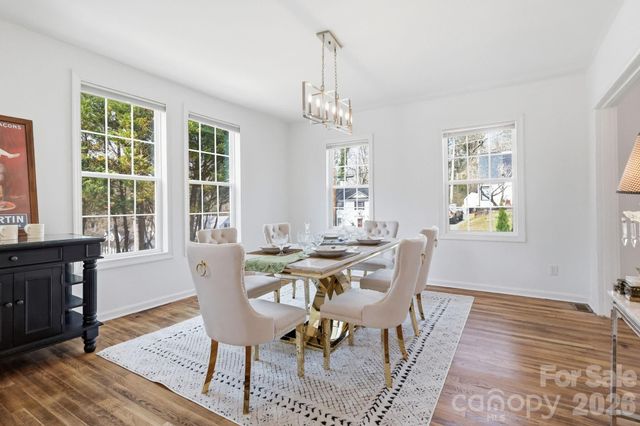 1407 Mimosa Lane, Lenoir, NC 28645