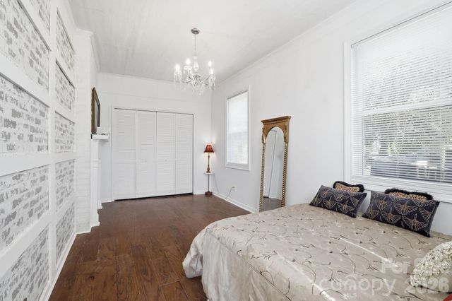 1407 Mimosa Lane, Lenoir, NC 28645