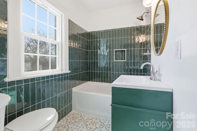 1407 Mimosa Lane, Lenoir, NC 28645