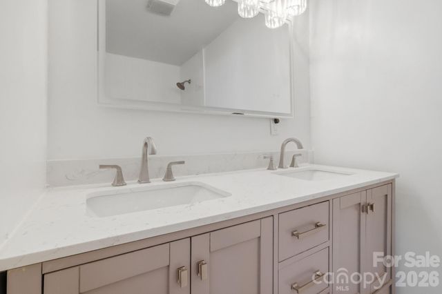 1407 Mimosa Lane, Lenoir, NC 28645