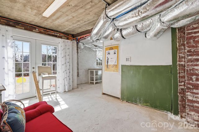 1407 Mimosa Lane, Lenoir, NC 28645