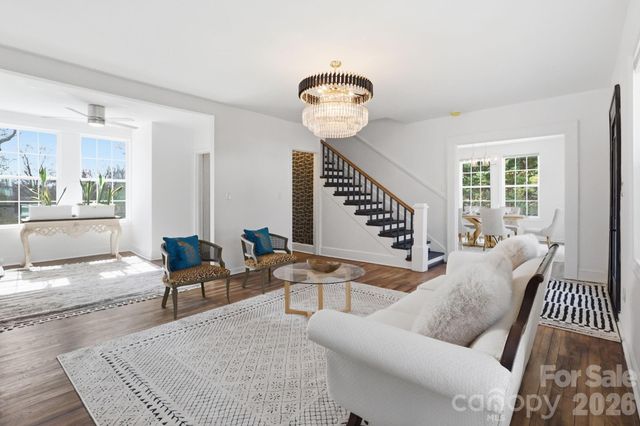 1407 Mimosa Lane, Lenoir, NC 28645