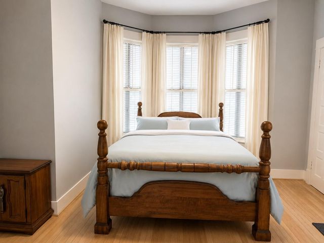 2206 Bernardo De Galvez Avenue, Galveston, TX 77550