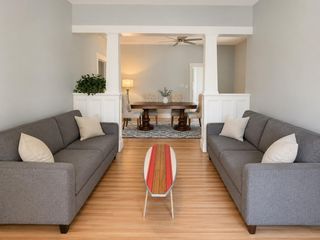 2206 Bernardo De Galvez Avenue, Galveston, TX 77550