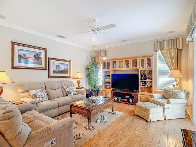 277 MAGNETA LOOP, Auburndale, FL 33823