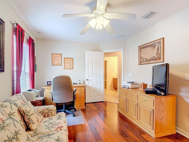 277 MAGNETA LOOP, Auburndale, FL 33823