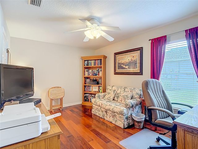 277 MAGNETA LOOP, Auburndale, FL 33823