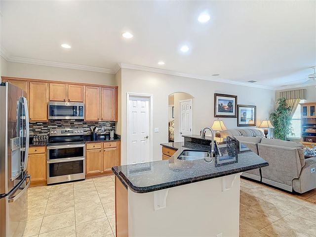 277 MAGNETA LOOP, Auburndale, FL 33823