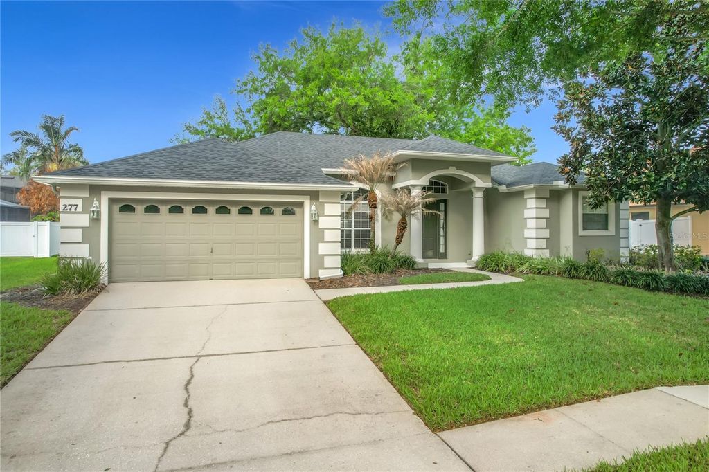 277 MAGNETA LOOP, Auburndale, FL 33823