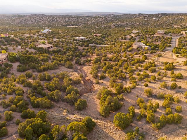 7 Las Katrinas, Santa Fe, NM 87506