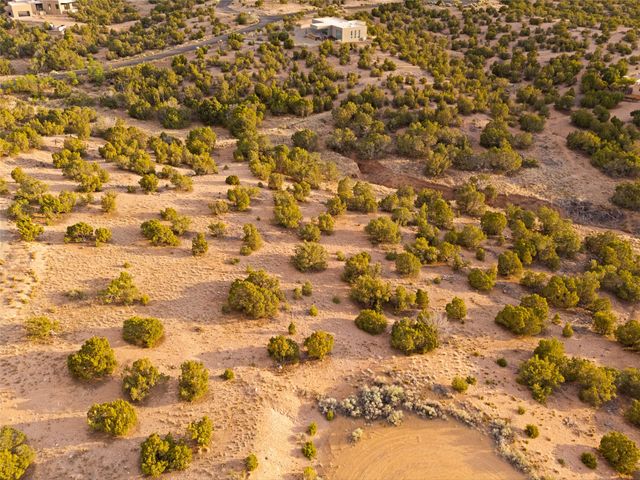 7 Las Katrinas, Santa Fe, NM 87506