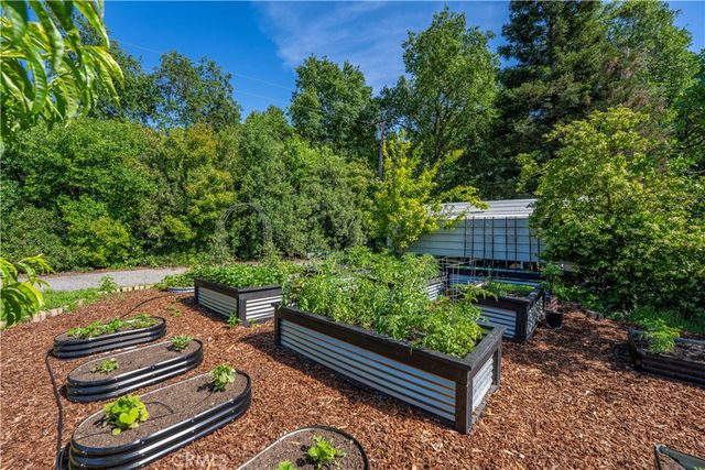 25179 68th Avenue, Los Molinos, CA 96055