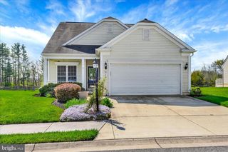 518 CLUBSIDE DR #240, Taneytown, MD 21787