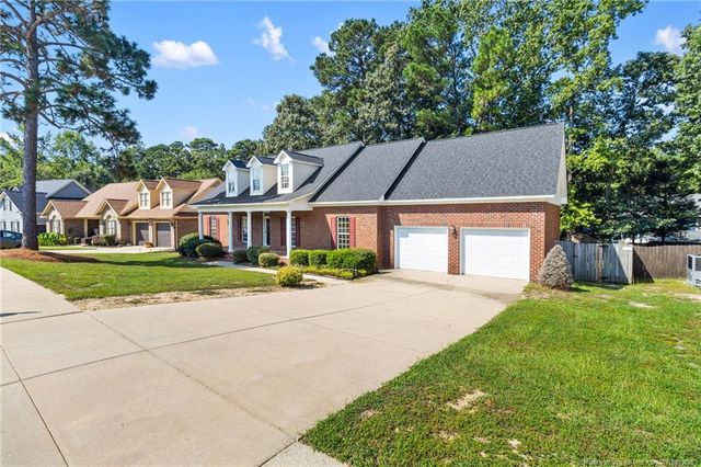 8017 Trout Creek Road, Fayetteville, NC 28304