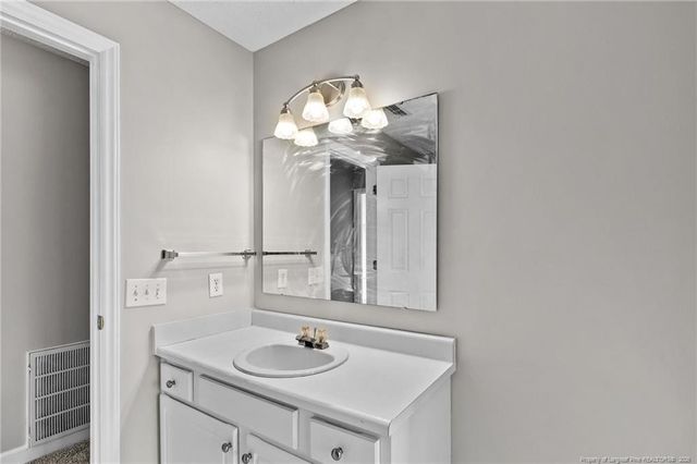 8017 Trout Creek Road, Fayetteville, NC 28304