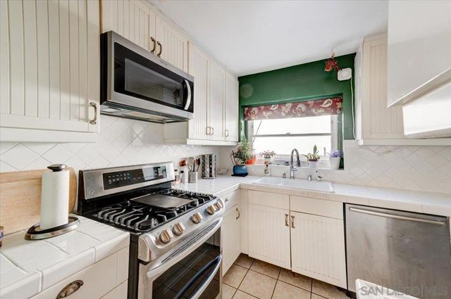 5612 Meade, San Diego, CA 92115