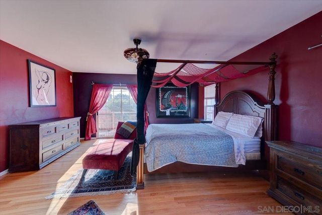 5612 Meade, San Diego, CA 92115