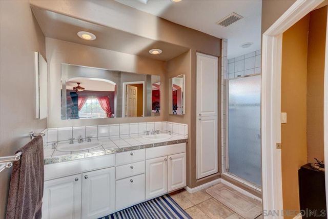 5612 Meade, San Diego, CA 92115