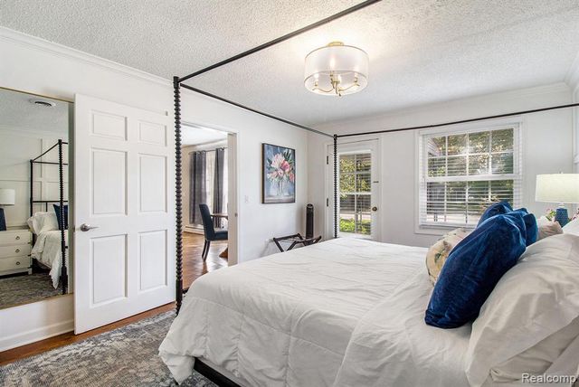 155 N Main Street, Clarkston, MI 48346