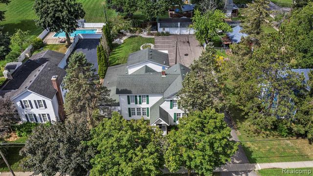 155 N Main Street, Clarkston, MI 48346