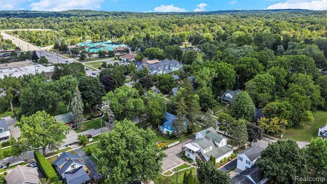 155 N Main Street, Clarkston, MI 48346