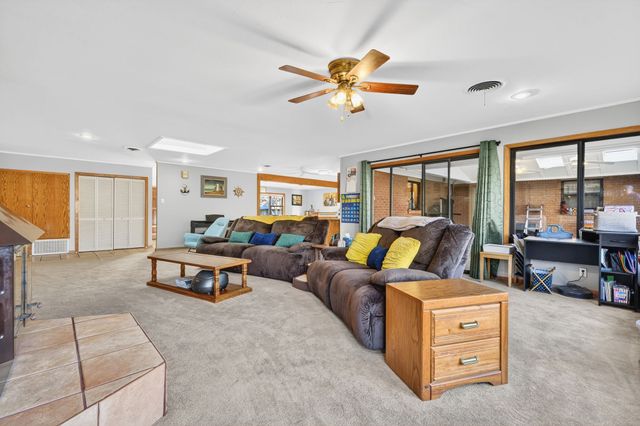 2131 N Woodland Street, Stephenville, TX 76401