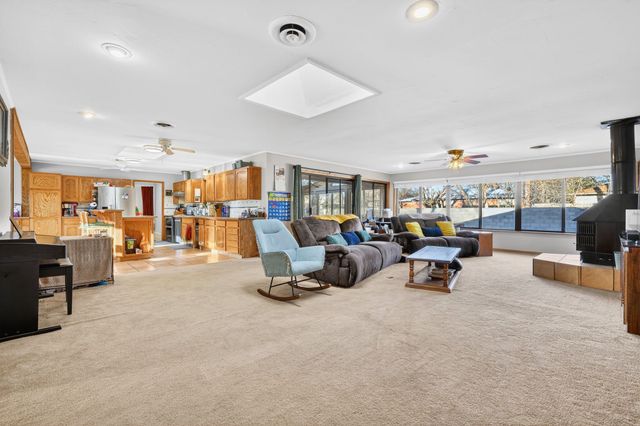 2131 N Woodland Street, Stephenville, TX 76401