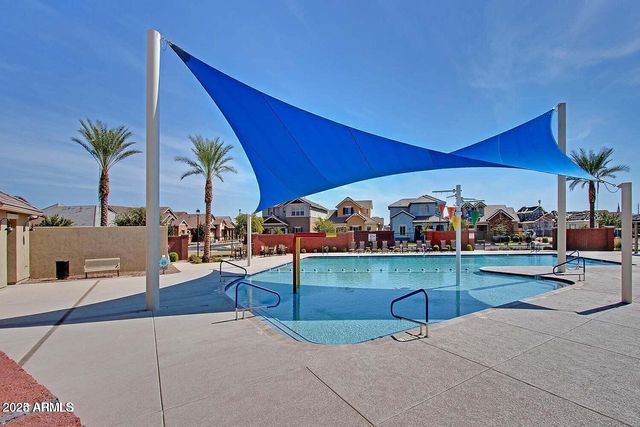 4511 E JONES Street, Gilbert, AZ 85295