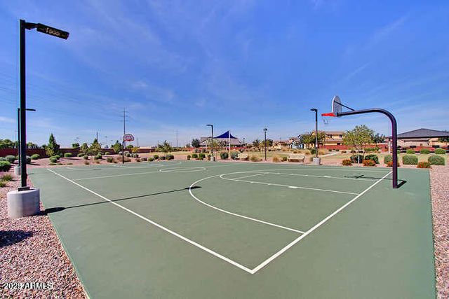 4511 E JONES Street, Gilbert, AZ 85295