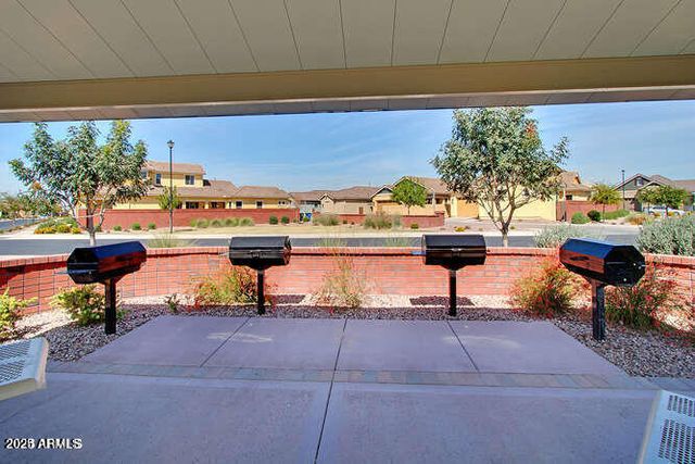 4511 E JONES Street, Gilbert, AZ 85295
