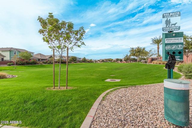 4511 E JONES Street, Gilbert, AZ 85295
