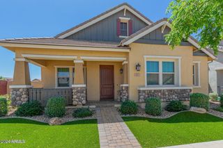4511 E JONES Street, Gilbert, AZ 85295