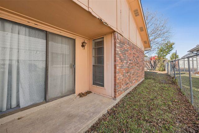 3113 Ridgemoor Drive, Garland, TX 75044