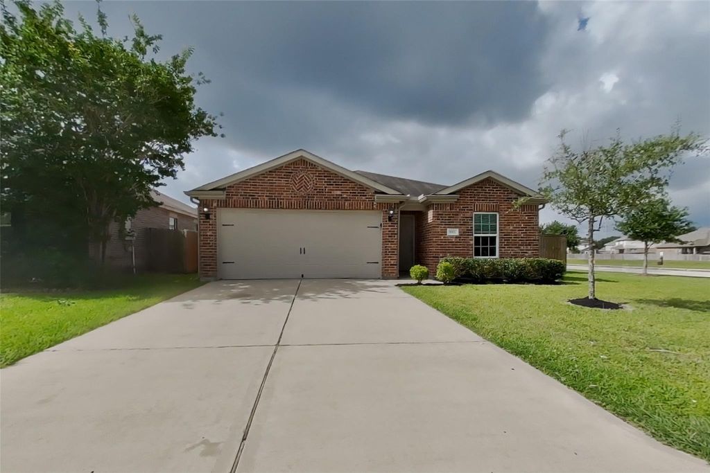 8902 Snapping Turtle Drive, Humble, TX 77338
