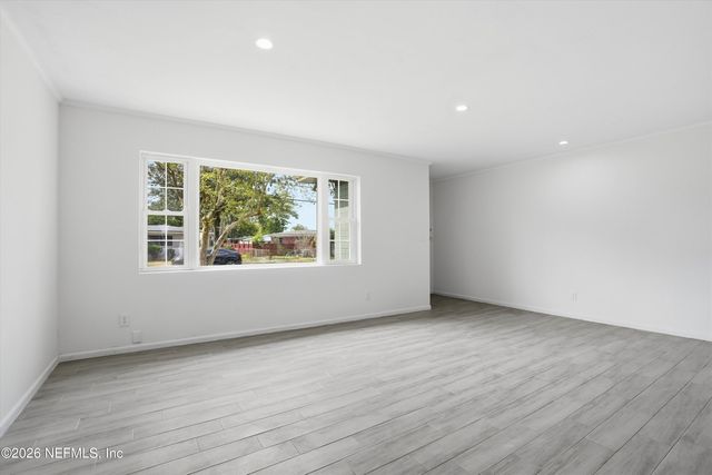 6713 PROVOST Road N, Jacksonville, FL 32216