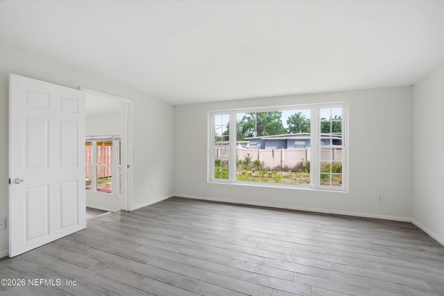 6713 PROVOST Road N, Jacksonville, FL 32216