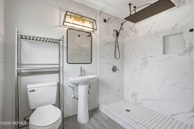 6713 PROVOST Road N, Jacksonville, FL 32216