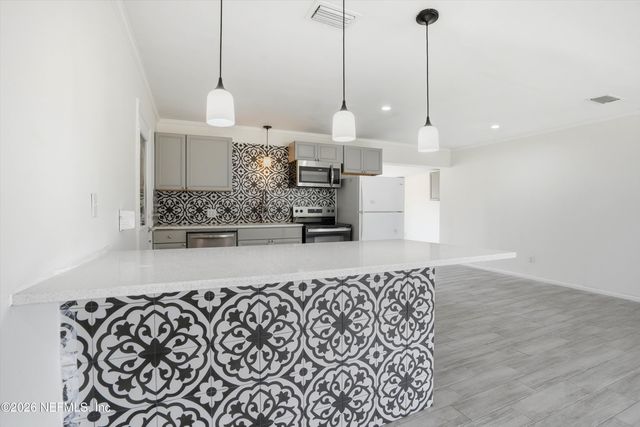 6713 PROVOST Road N, Jacksonville, FL 32216