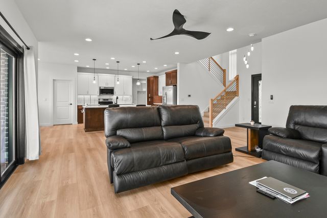 3810 E Cherry Street 32, Springfield, MO 65809