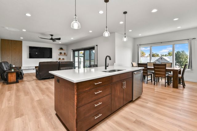3810 E Cherry Street 32, Springfield, MO 65809