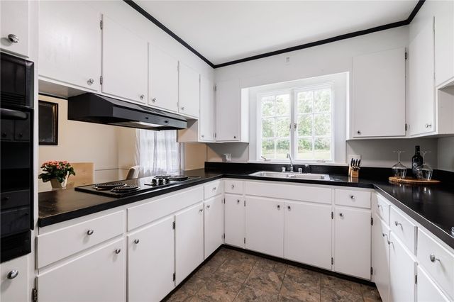 7167 Pittsford Palmyra Road, Perinton, NY 14450