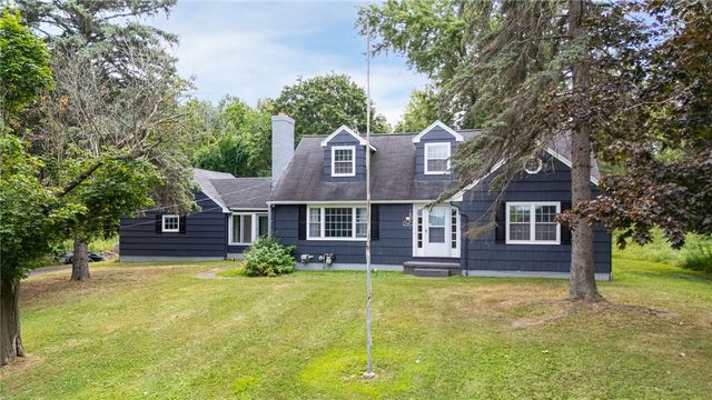 7167 Pittsford Palmyra Road, Perinton, NY 14450