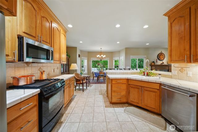 832 SE Vintage Way, College Place, WA 99324