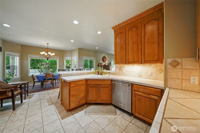 832 SE Vintage Way, College Place, WA 99324