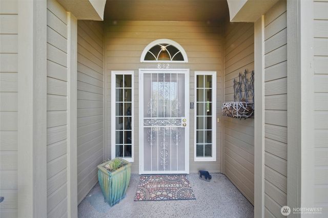 832 SE Vintage Way, College Place, WA 99324