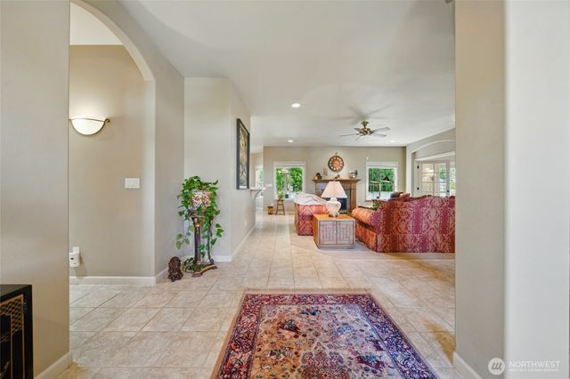 832 SE Vintage Way, College Place, WA 99324