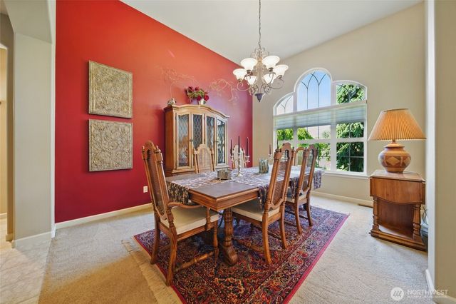 832 SE Vintage Way, College Place, WA 99324