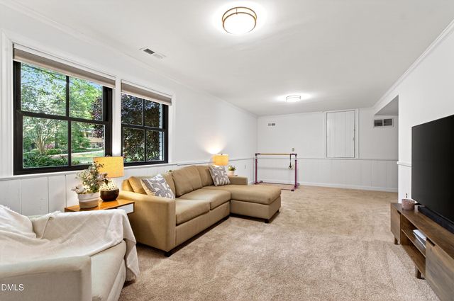 2004 Varnell, Raleigh, NC 27612