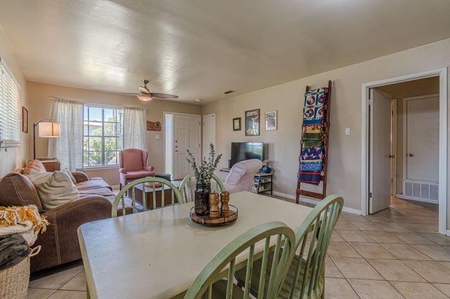324 Craddock Ave, San Marcos, TX 78666